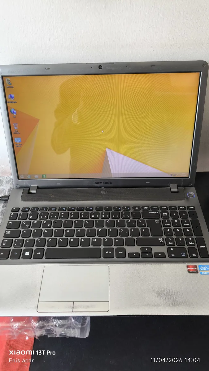 Samsung Chromebook 15.6" Intel Core i5 İşlemci 8GB RAM 750GB SSD - Çalışan