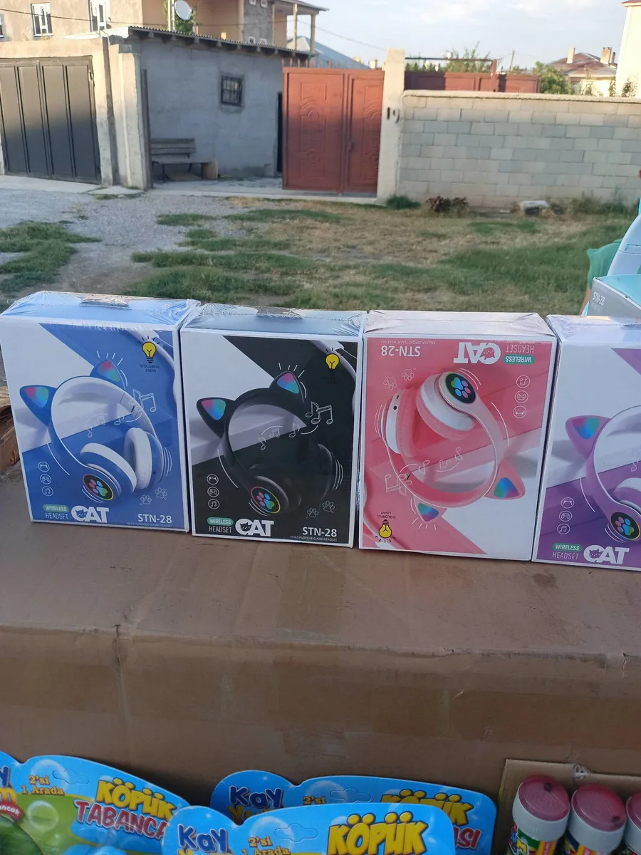 4 Adet Kablosuz Kedi Kulak Bluetooth Kulaklık - Renkli LED Işık - STN-28 Model