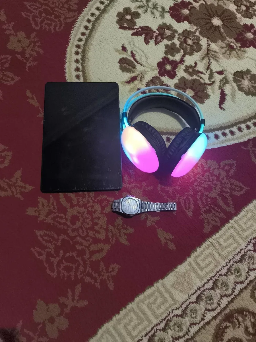 RGB LED Işıklı Kablosuz Bluetooth Kulaklık - Siyah/Mavi