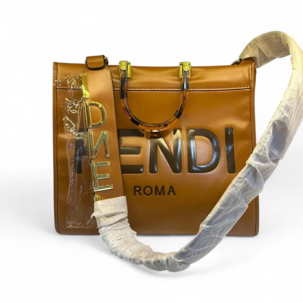 FENDI KADIN KOL ÇANTASI