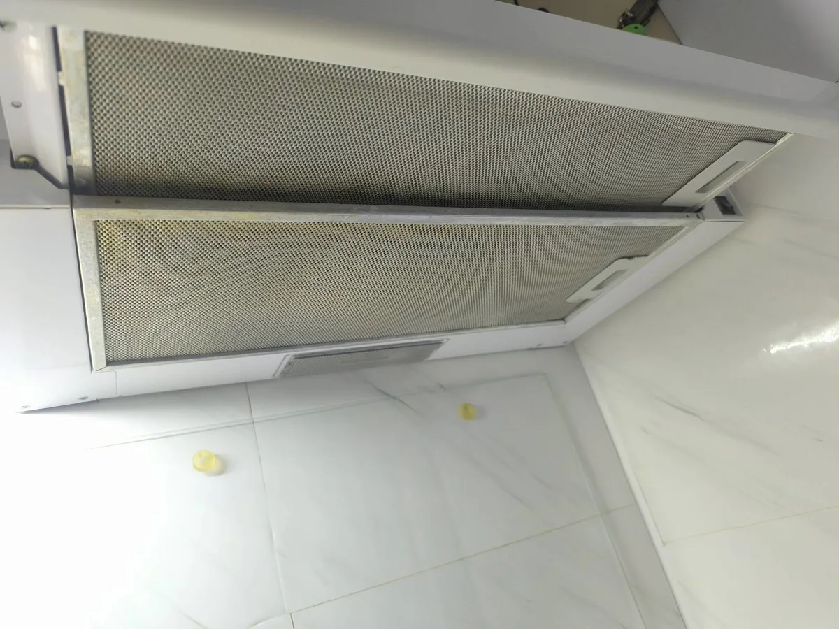 Beyaz Çatı Tipi Davlumbaz - Paslanmaz Çelik Filtreli