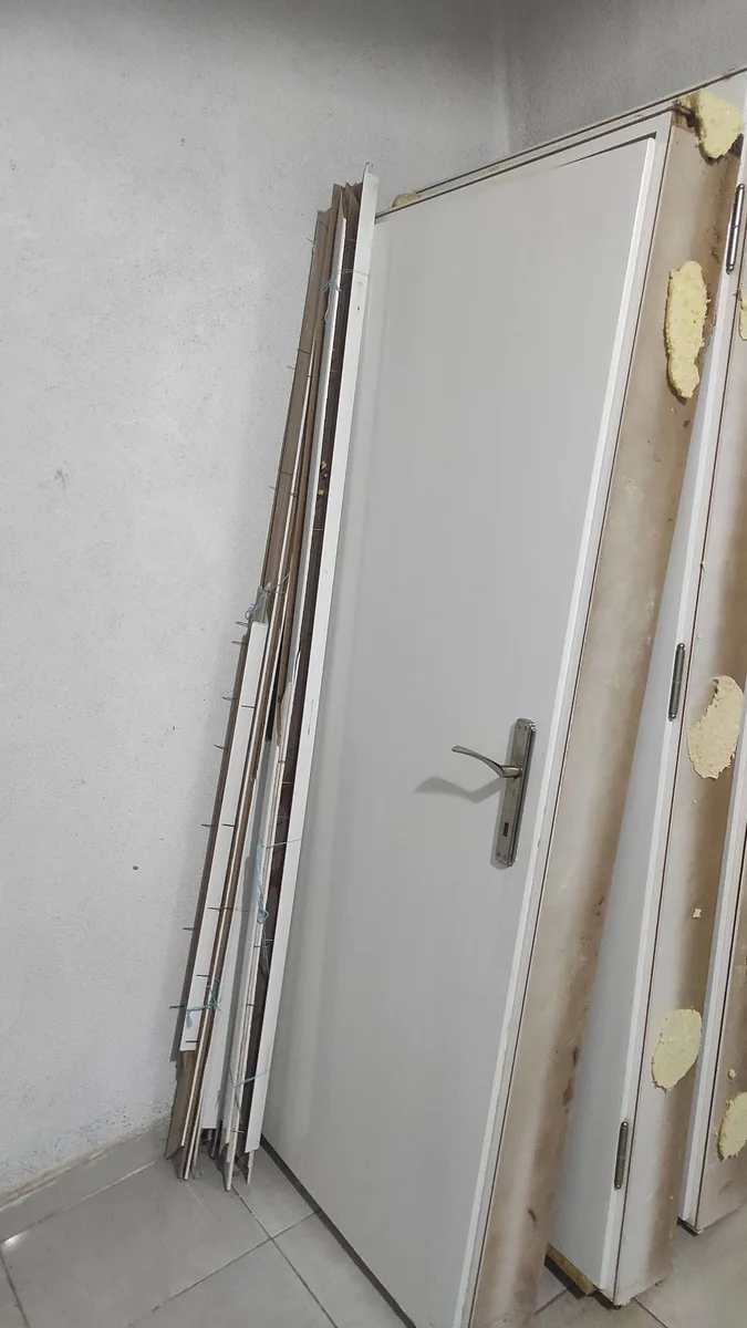 Beyaz PVC İç Kapı - Cam Dolgulu - Yeni