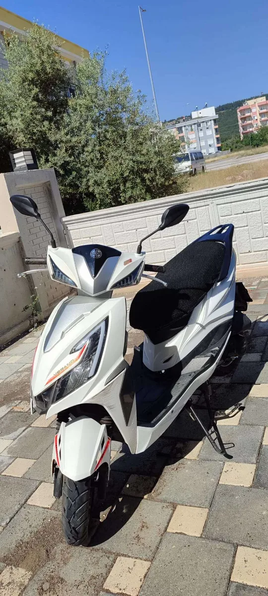 ARORA VERANO 50 cc