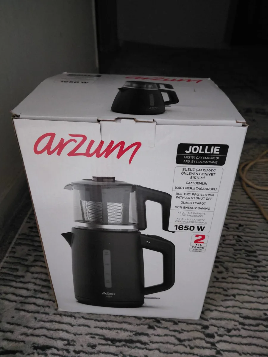 Arzum Jollie 1650W Cam Demlikli Çay Makinesi - Yeni