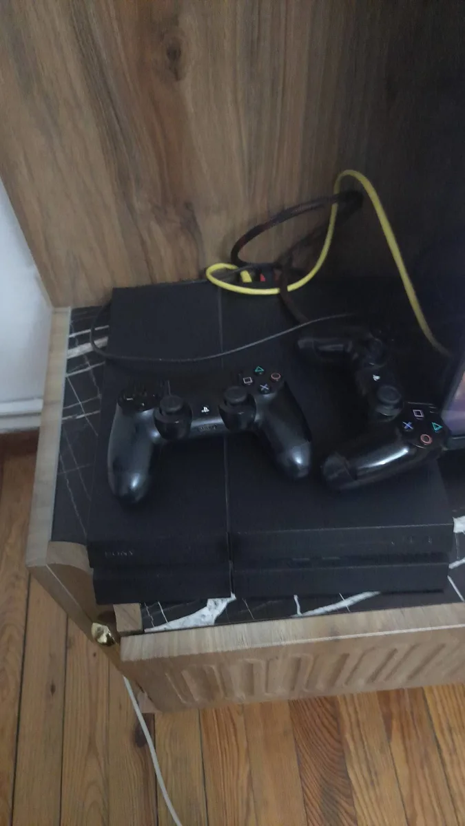 PS4 Konsol 2 Joystick Kontrolör Sarı Kablolu