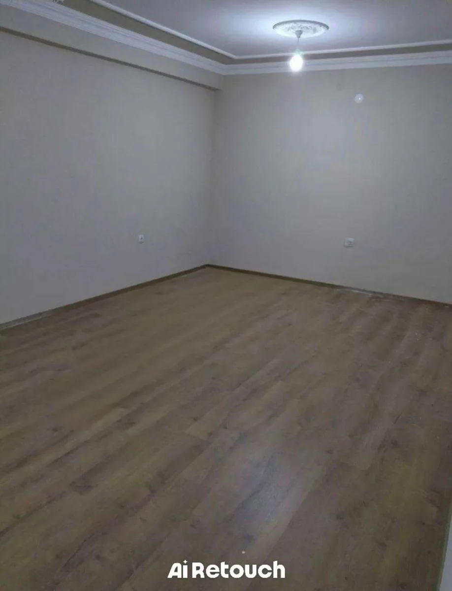 maraş caddesi sgk karşısı satılık 2+0 ofis 4 yıllık bina