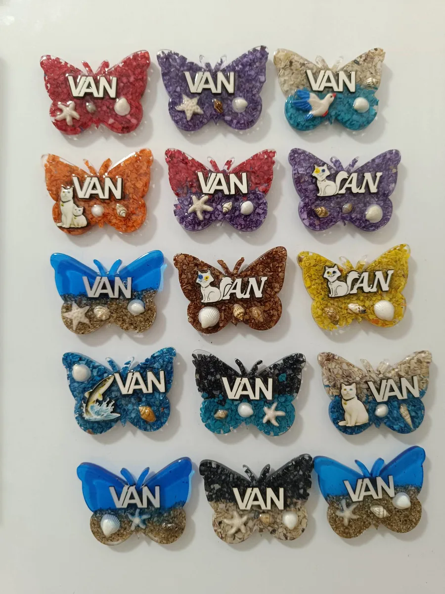 VAN Kedi Baskılı Renkli Kelebek Şekilli Buzdolabı Magneti Seti - 12 Parça