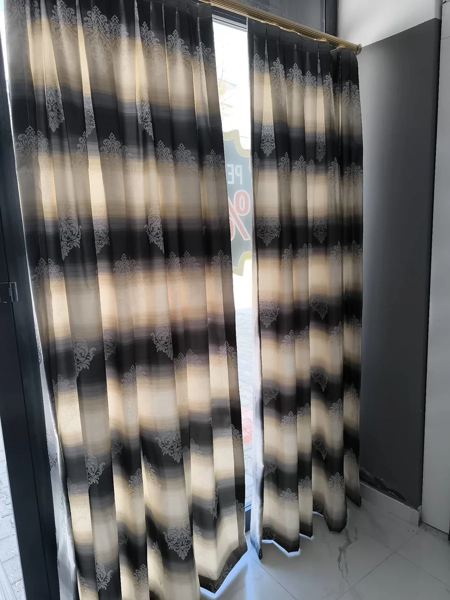 2'li Bej Damask Desenli Kalın Fon Perde Takımı