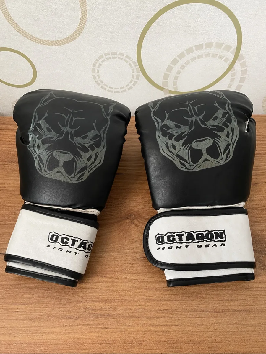 Octagon Fight Gear Profesyonel Boks Eldiveni - Siyah/Beyaz