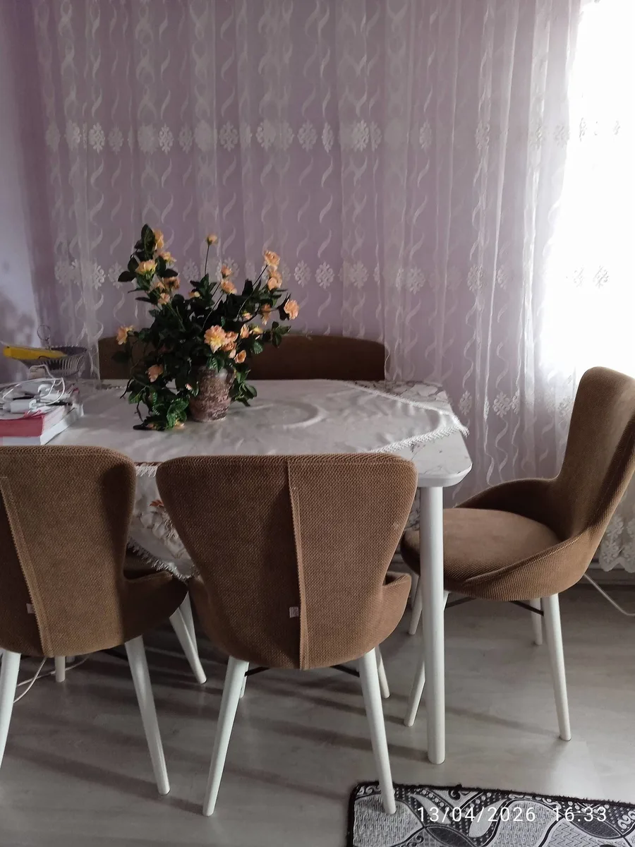 Modern Yemek Odası Takımı - Beyaz Masa + 6 Kahverengi Sandalye