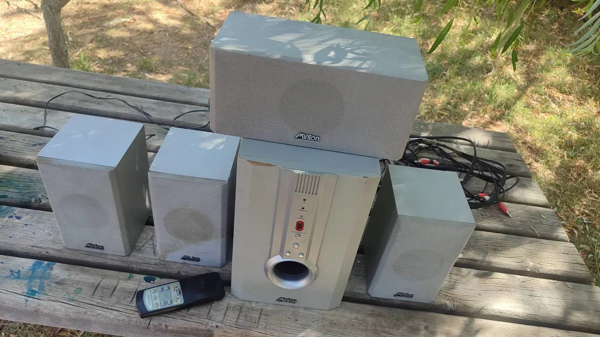 Minion 2.1 Ses Sistemi - Subwoofer ve Satellite Hoparlörler