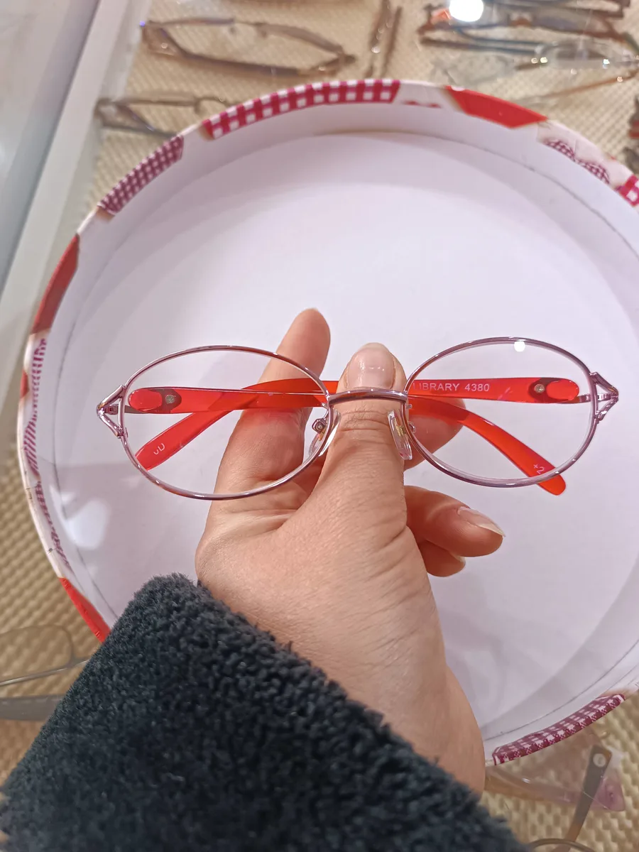 Kırmızı Renkli Metal Çerçeve Optik Gözlük - Library 4380 Modeli