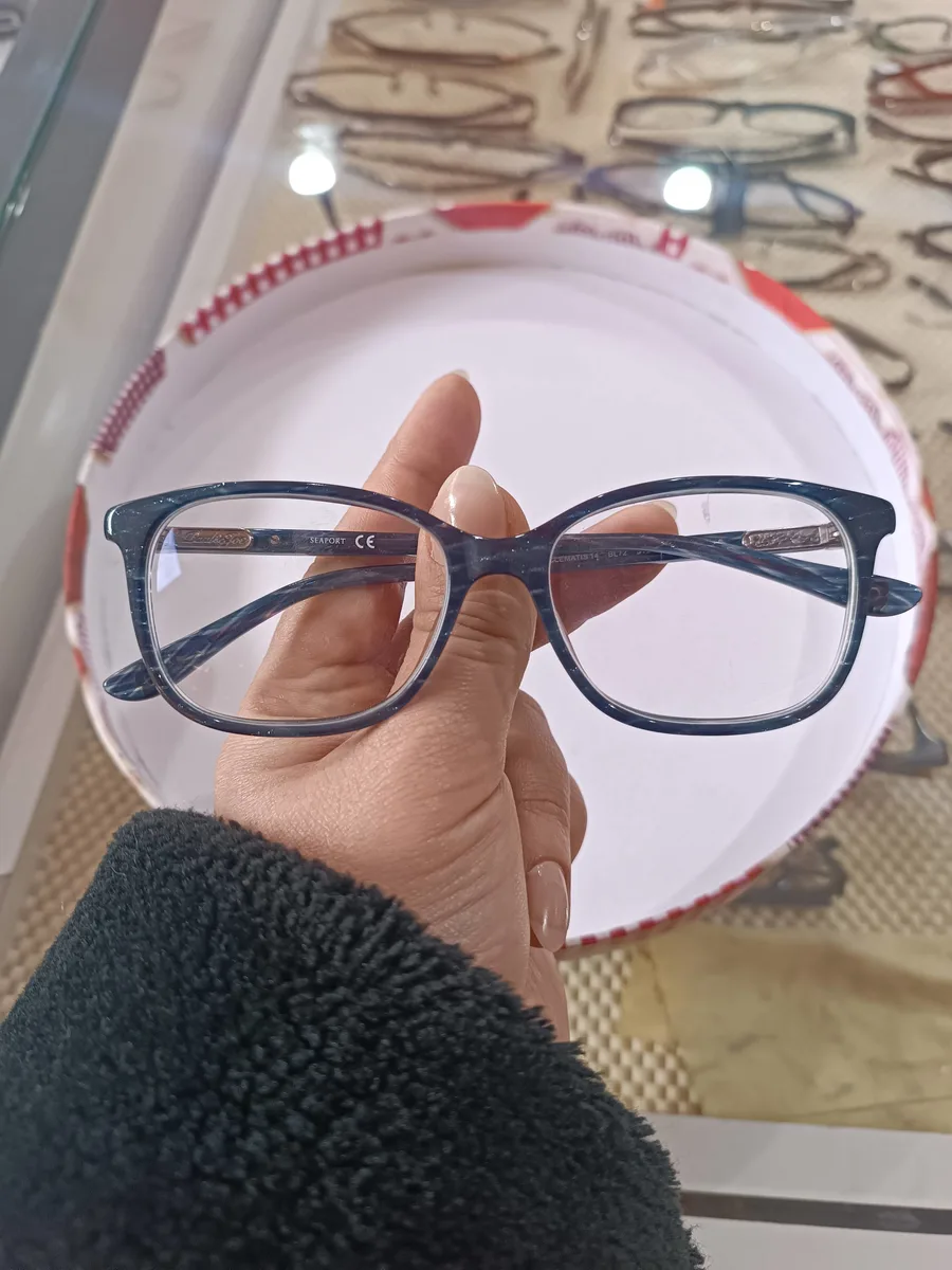 Seafort Mavi Çerçeveli Optik Gözlük - İyi Durumda