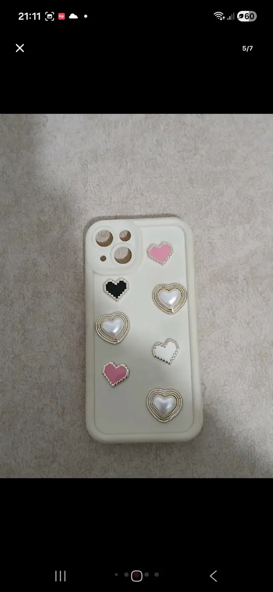 iPhone 13 Pro Beyaz Kalp Desenli Kamera Korumalı Kılıf