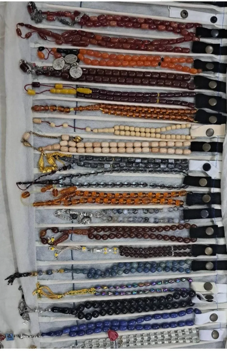 20 Adet Çeşitli Malzeme ve Renklerden Tasbeeh Tesbih Koleksiyonu