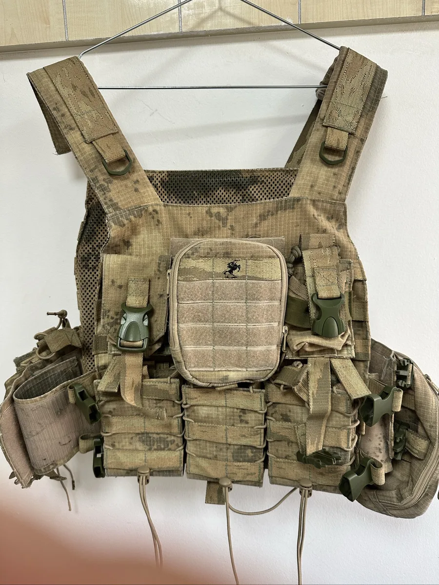 Profesyonel Taktik Göğüs Taşıyıcı Yelek - Camo Desen