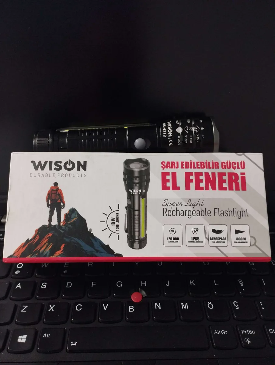 Wison ws-4312 model sıfırdan farksız el feneri.