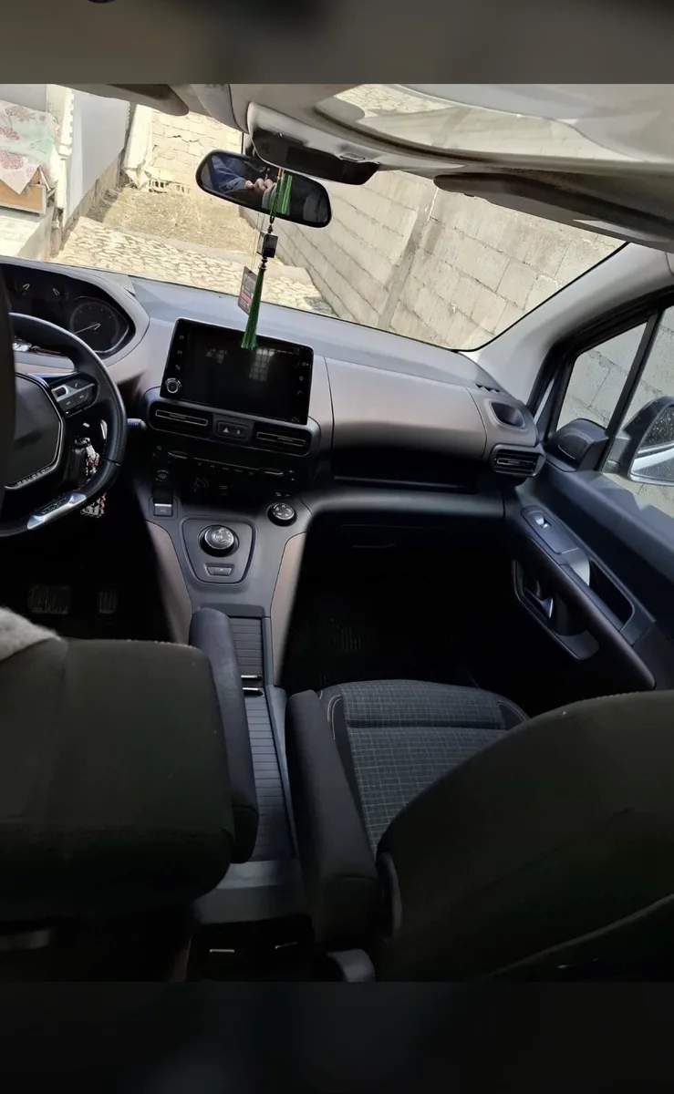 Ref'tir 2023 33.000'de hatasız boyasız Gt en doğrusu Peugeot Ref'tir 2023 33.000'de hatasız boyasız Gt en doğrusu