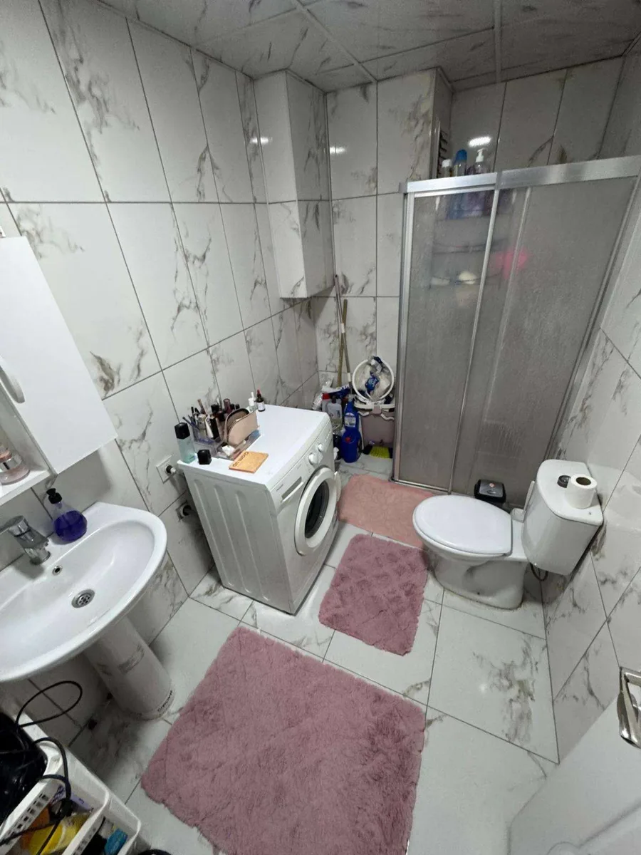 Perihan avm karşısı kiralık 1+1 eşyalı daire açık cephe ara kat 