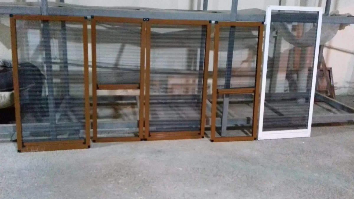 Pvc kapı ve pencere sistemleri SİNEKLİK