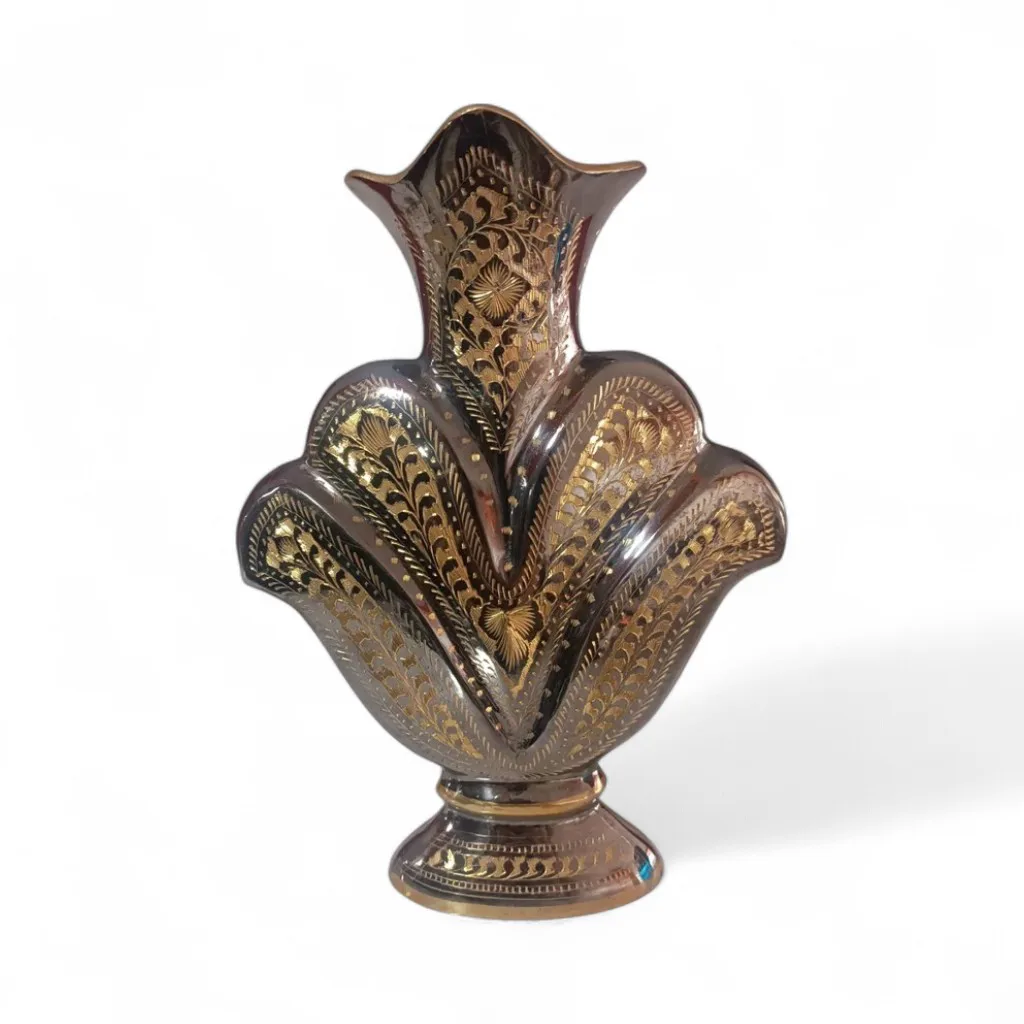 Antik Bakır Vazo El Işi Kazıma Dekorasyon - Çiçekli Tasarım