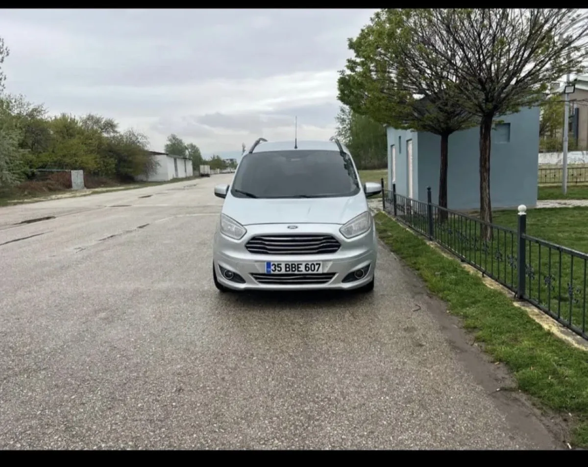 Ford courier titanyum 2016