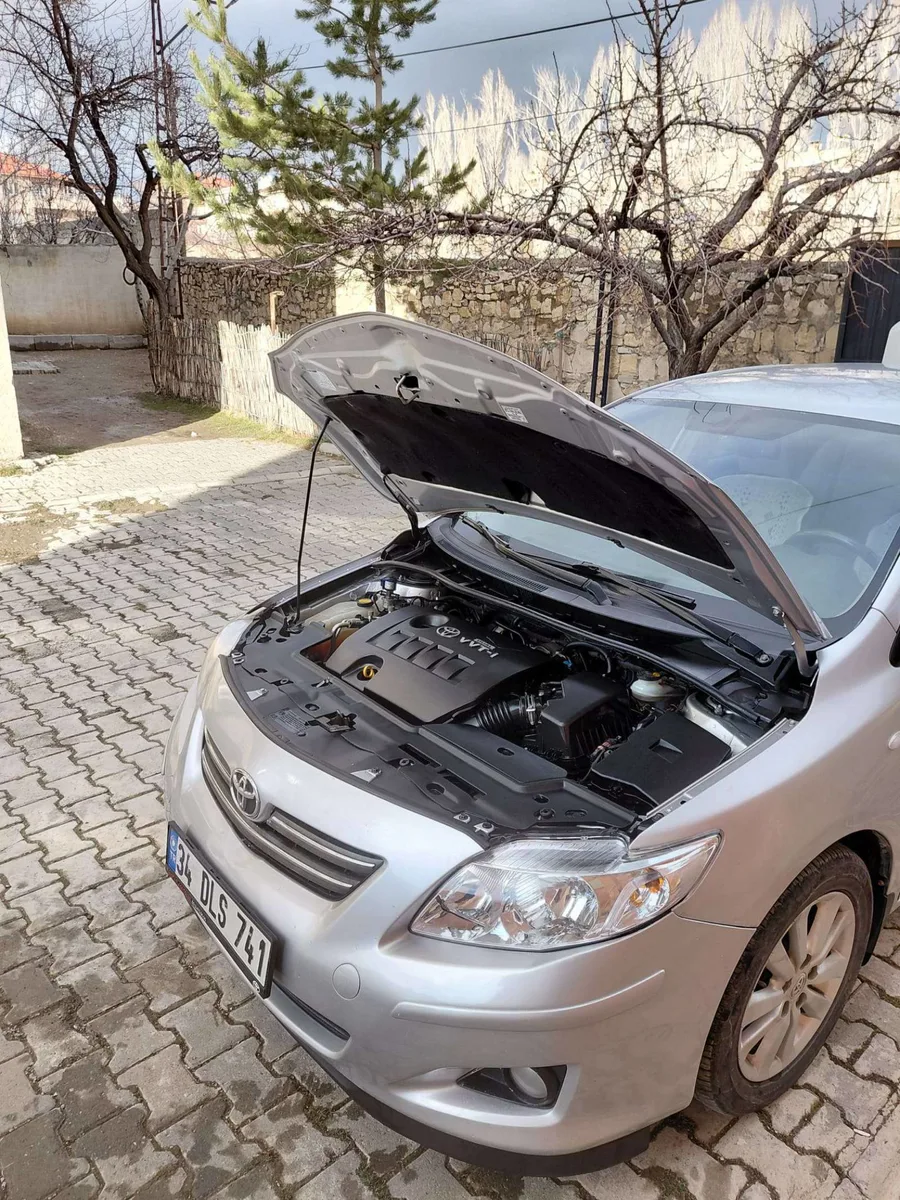 2008 model Toyota Corolla Elegant