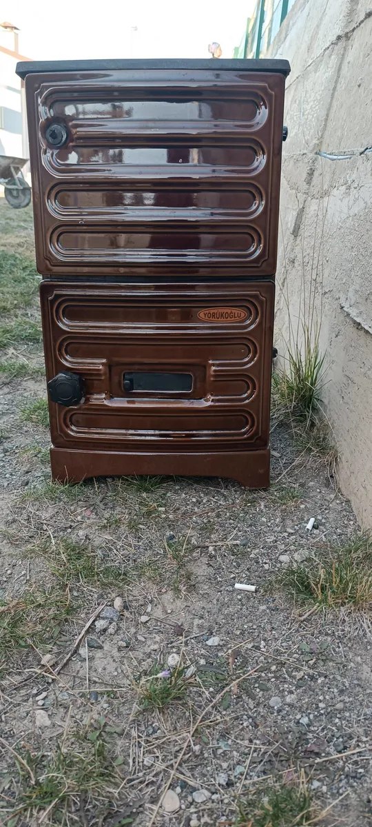 Yörüköğlu Kahverengi Dönerli Soba - İkinci El