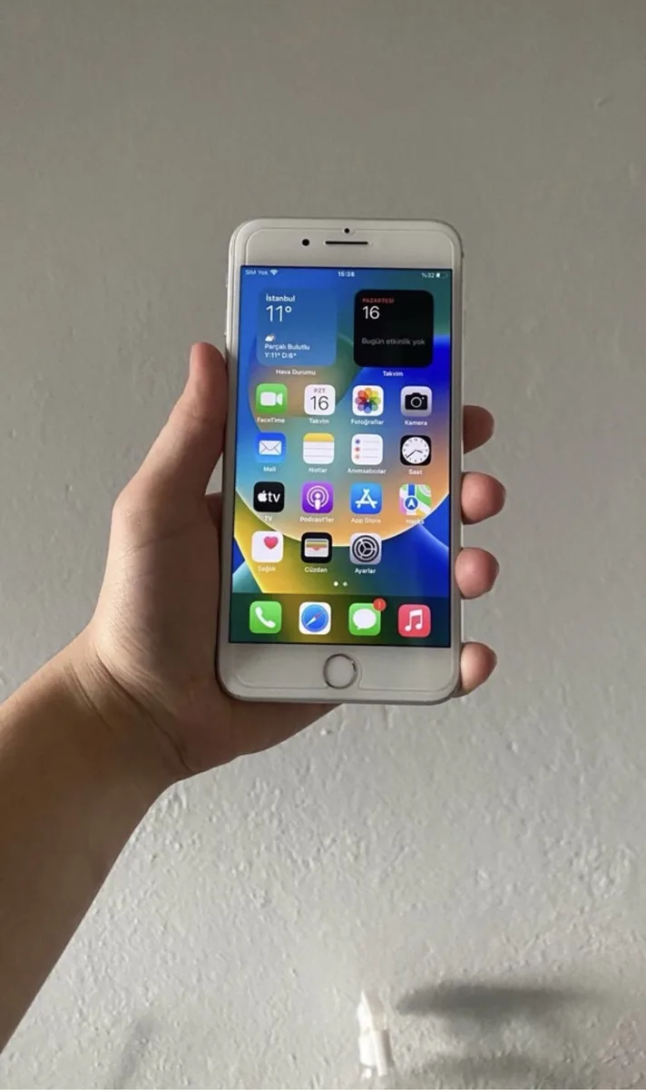 İPhone 8 plus Tr cihazı Temiz tüm fonksiyonları çalışıyor 